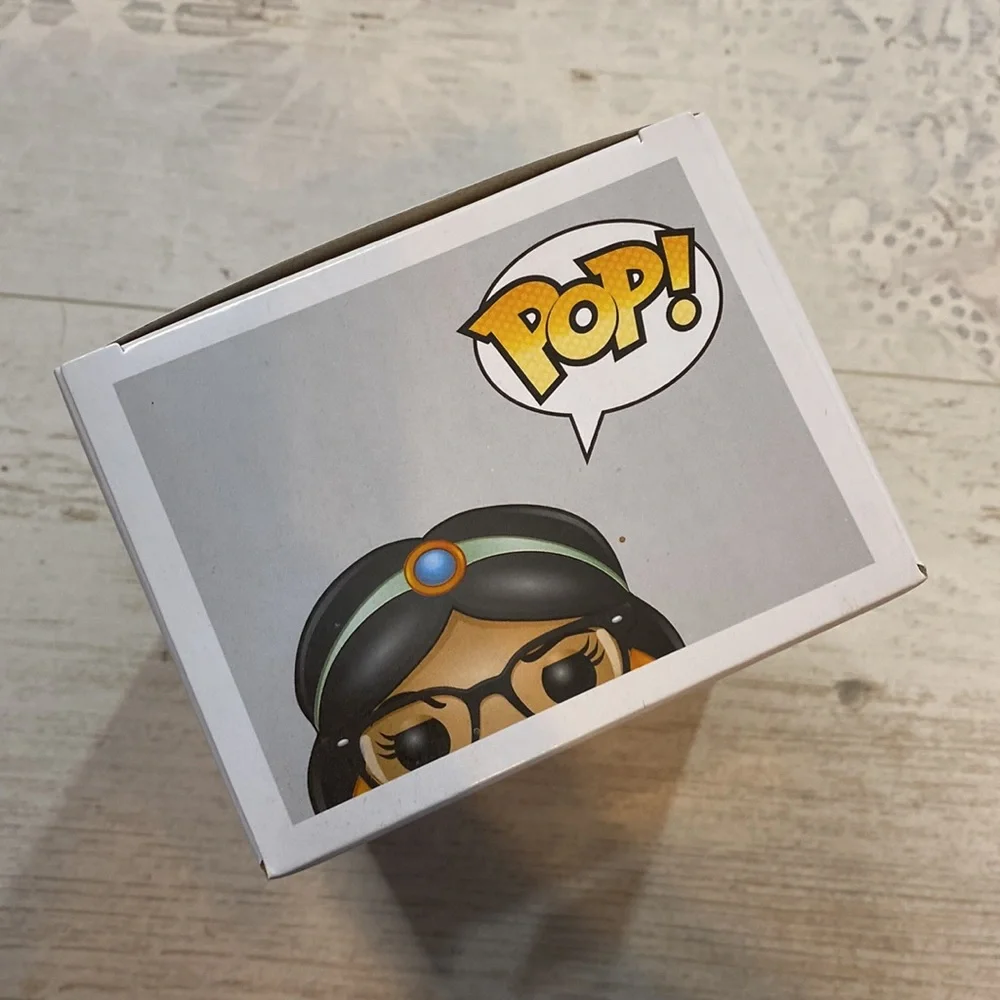 Funko Pop Nerd Jasmine #68 Disney Exclusive Figure - Picture 7 of 8